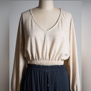 Sozy Amaya Crop Long Sleeve Size Small Oat Pre-owned